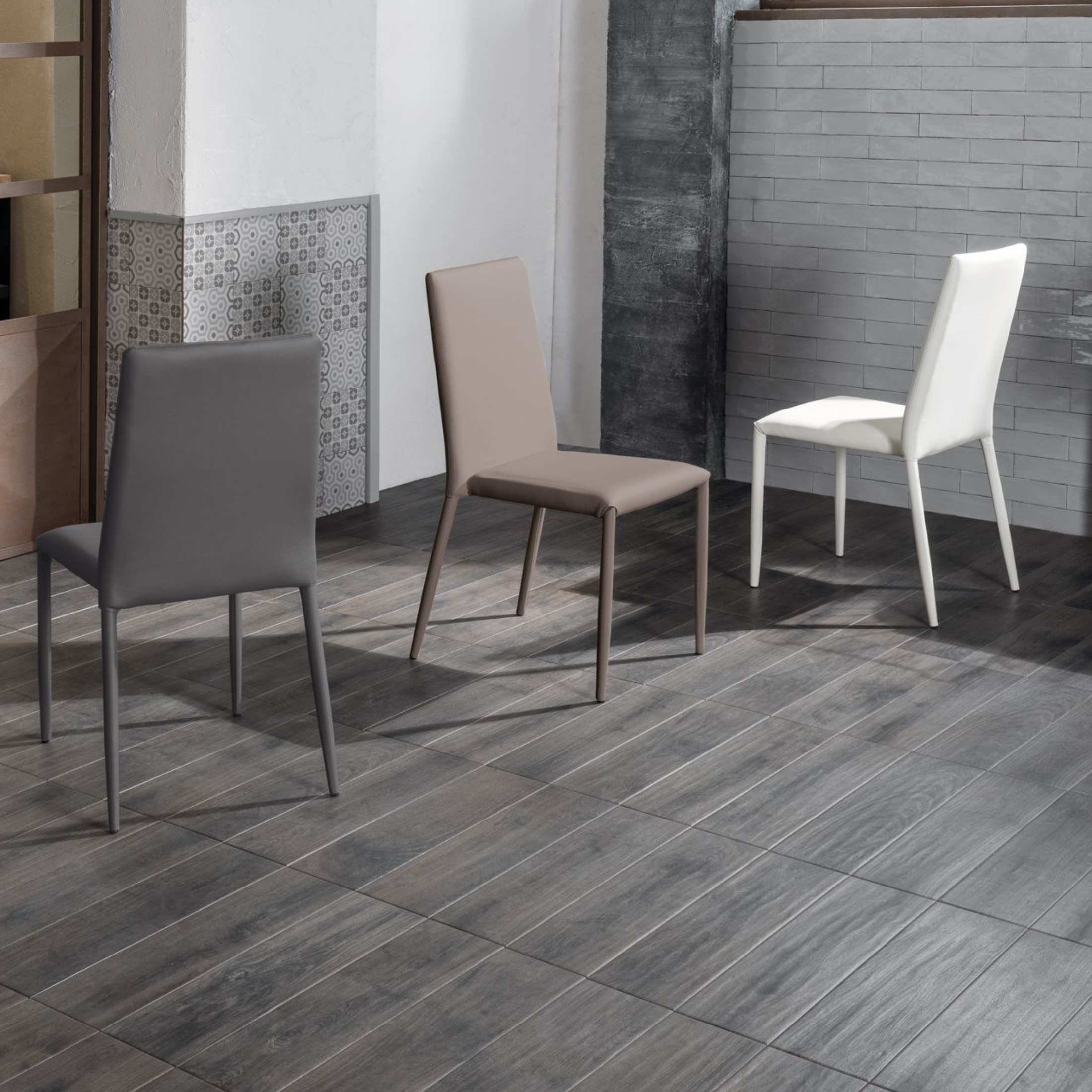 Set di sedie imbottite "Lavanda" moderne in similpelle da soggiorno impilabili cm 42x40 96h