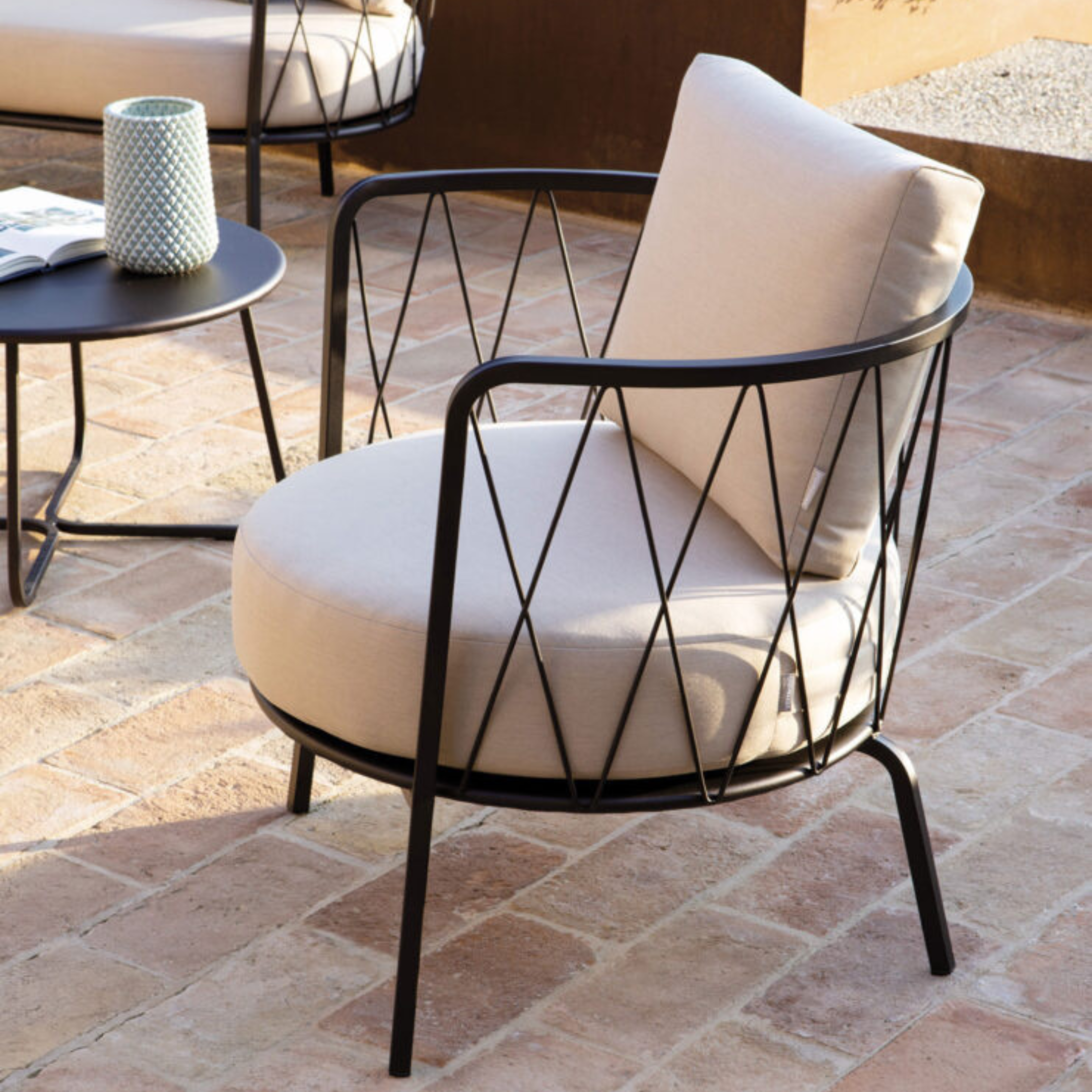 Poltrona bassa in metallo zincato "Daisy12" sedia lounge da giardino cm 73x73 71h