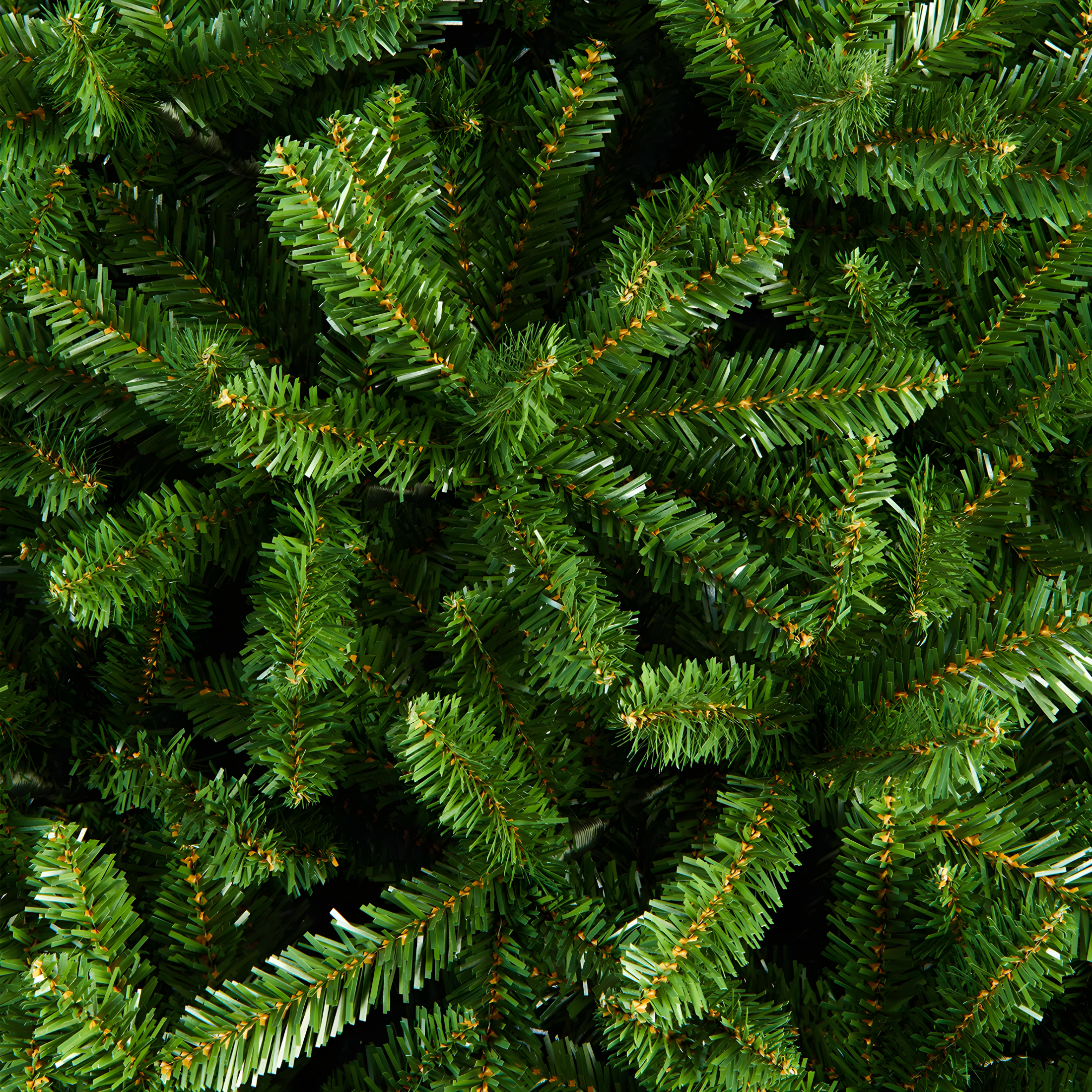 Albero di Natale realistico "Brina" in PVC di altissima qualità