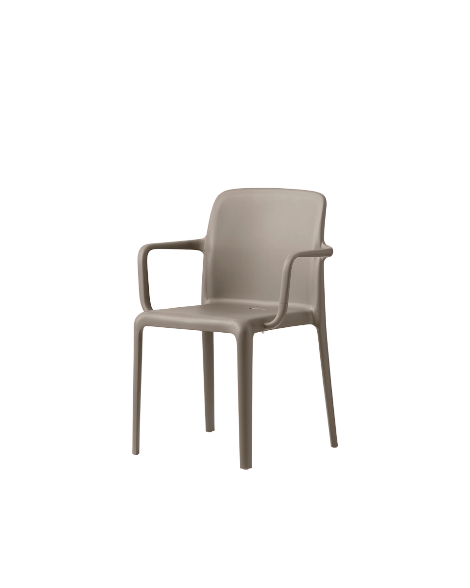 Set di sedie moderne in polipropilene "Bayo" impilabili per esterno e interno cm 60x54 82,5h - MondoViro