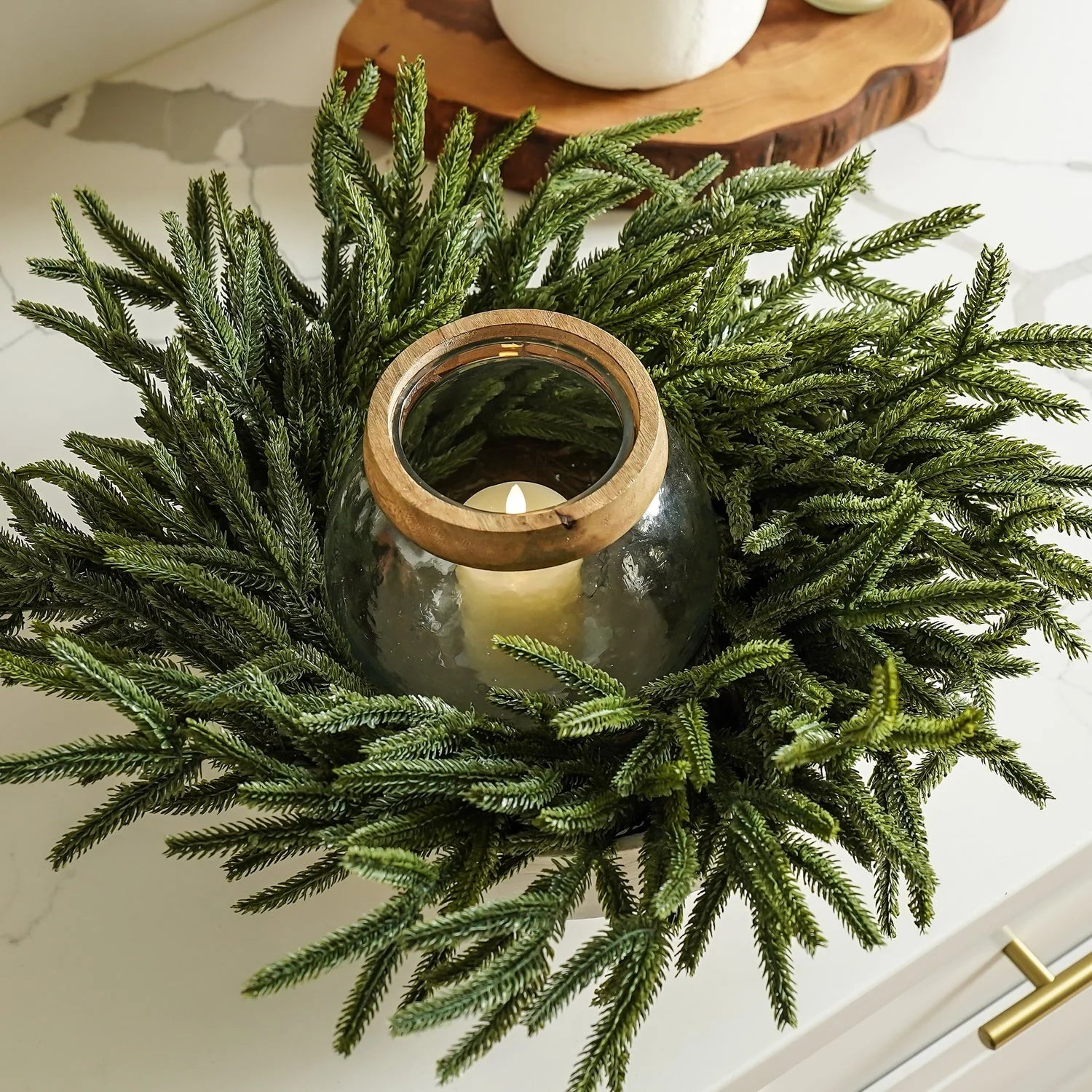 Ghirlanda natalizia Norfolk pine "Liam" in PE effetto Real Touch da Ø 60 cm