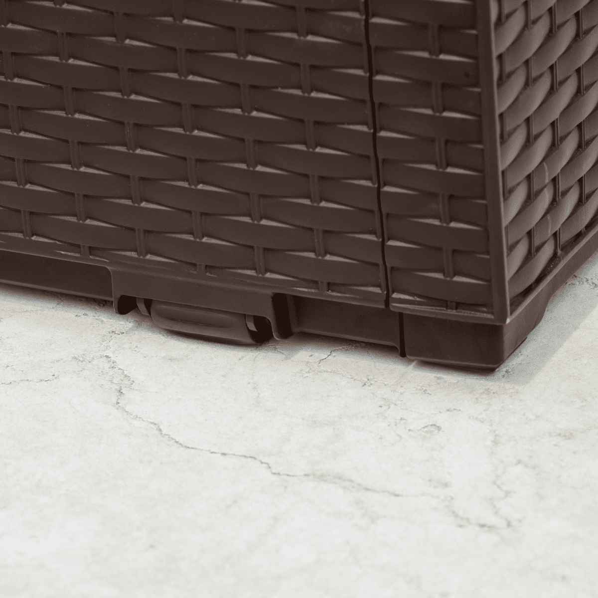 Baule in resina per esterno "Capri" da 302 litri resistente cm 123x53,5 57h - MondoViro