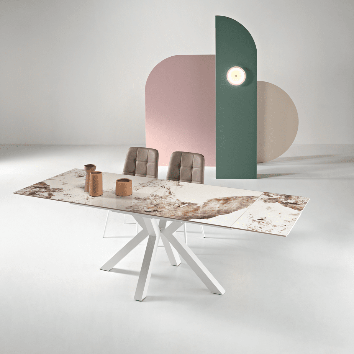 Tavolo allungabile "Korven" in pietra sinterizzata effetto marmo con 2 allunghe cm 160/240x91 74h - MondoViro