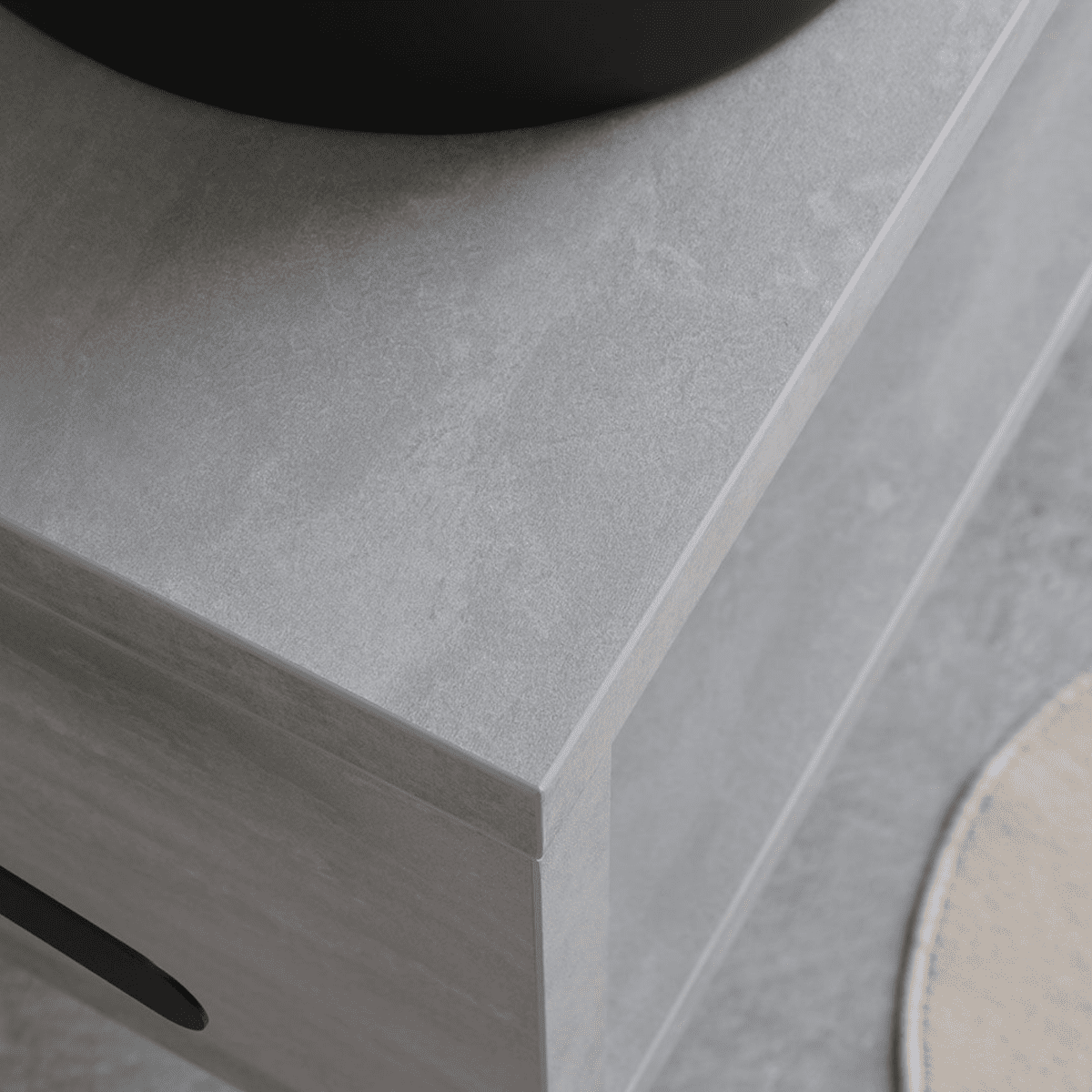 Mobile bagno sospeso grigio "Monaco" 80 cm con lavabo da appoggio nero opaco ovale e specchio tondo a led - MondoViro