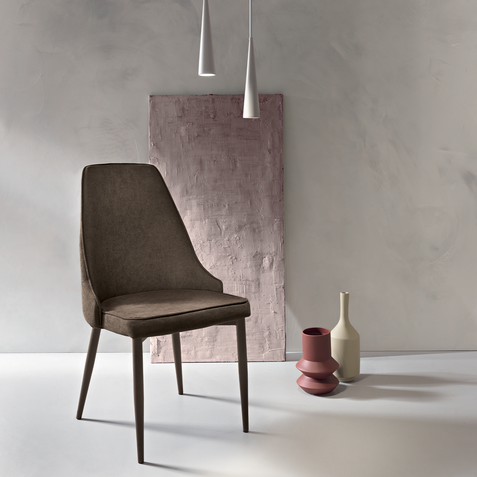 Set di sedie da pranzo eleganti in tessuto "Keri" base in metallo verniciato cm 50x60 88h