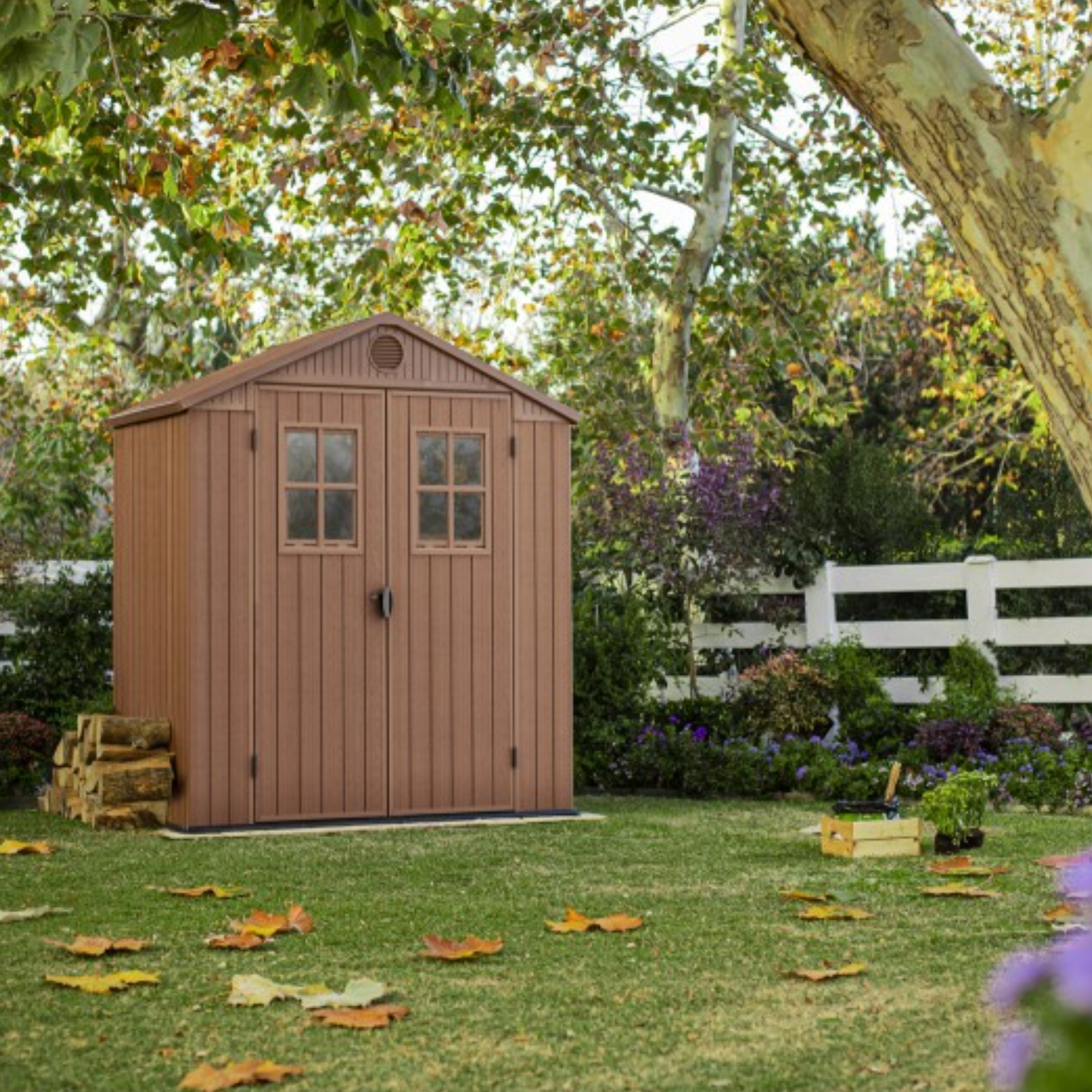Casetta in resina da giardino "Loto" a 2 porte marrone effetto legno con 2 finestre