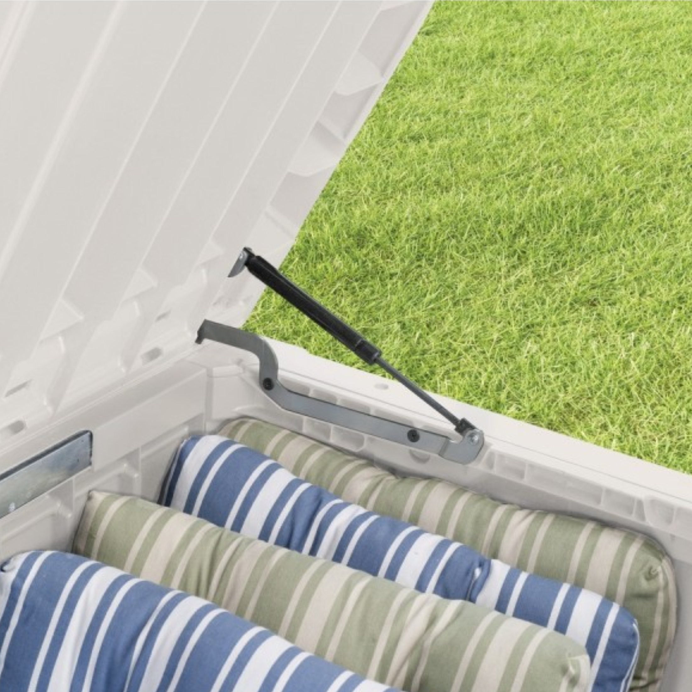 Baule capiente da esterno "Bright" in resina effetto legno cm 145x69,7 60,3h