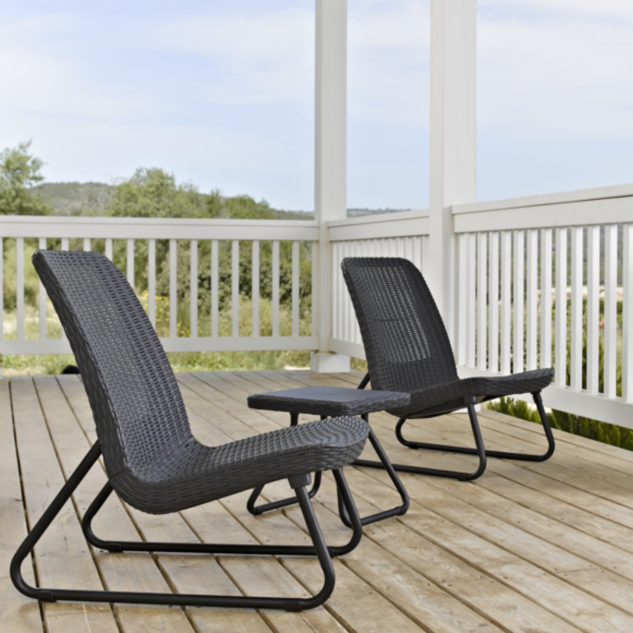 Set da esterno in resina "Rio Balcony" 2 poltrone + 1 tavolo moderno