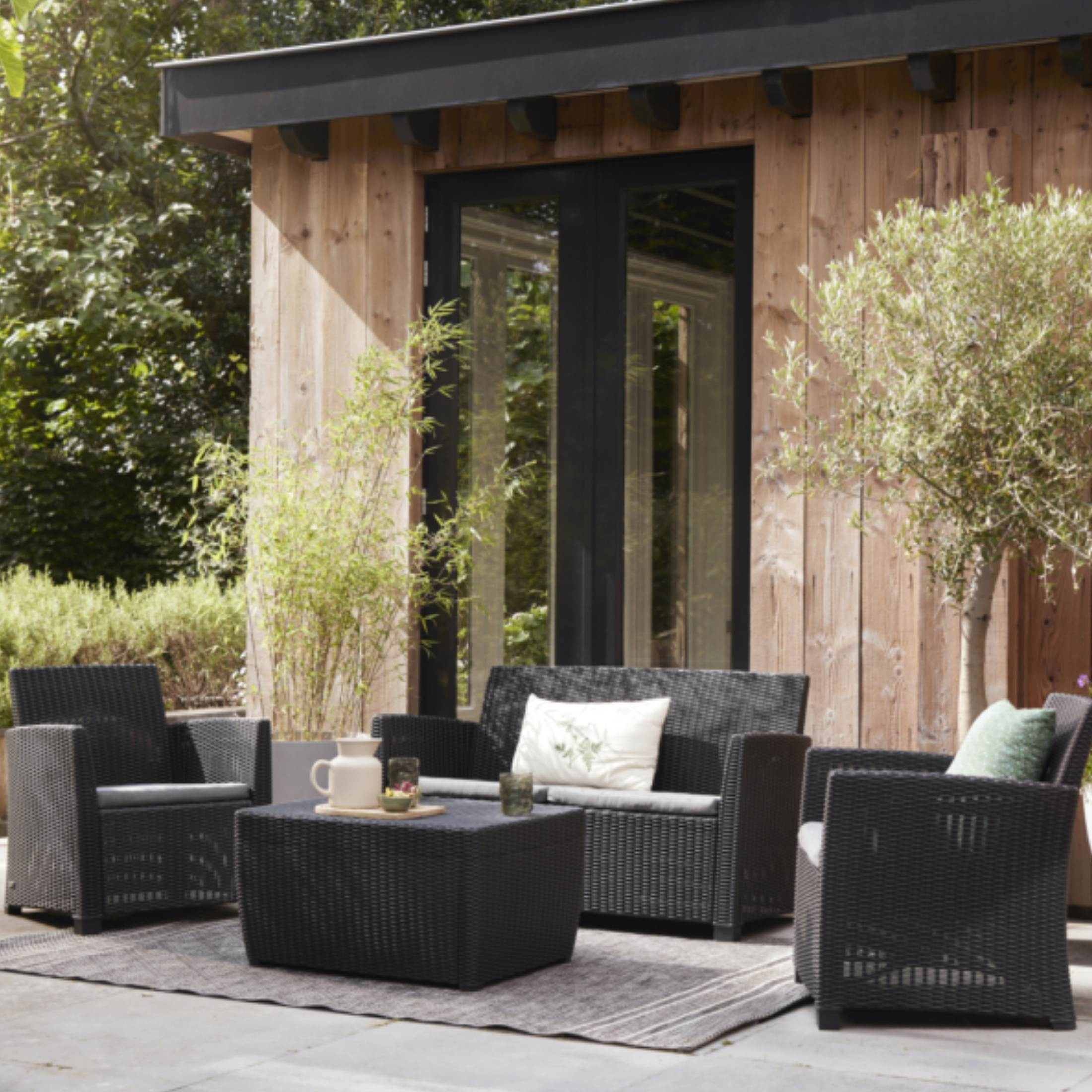 Salottino da giardino "Mia Lounge" divano + 2 poltrone + tavolino