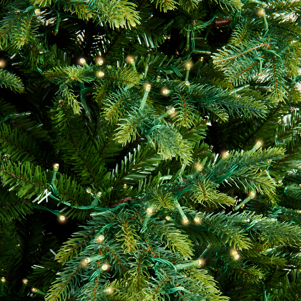 Albero di Natale "Rugiada" con luci LED in PE effetto Real Touch + PVC di altissima qualità - MondoViro