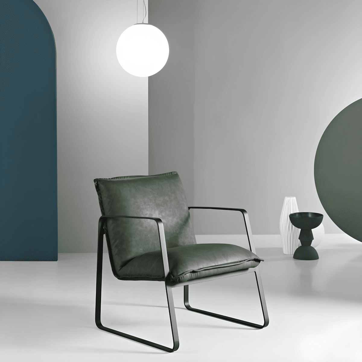 Poltrona in ecopelle "Ego" con struttura in metallo verniciato cm 68x65 78h - MondoViro