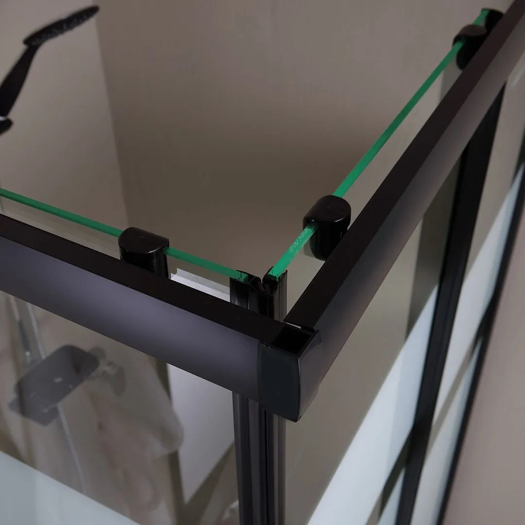 Box doccia da bagno moderno "Cielo" scorrevole serigrafato con profilo nero opaco