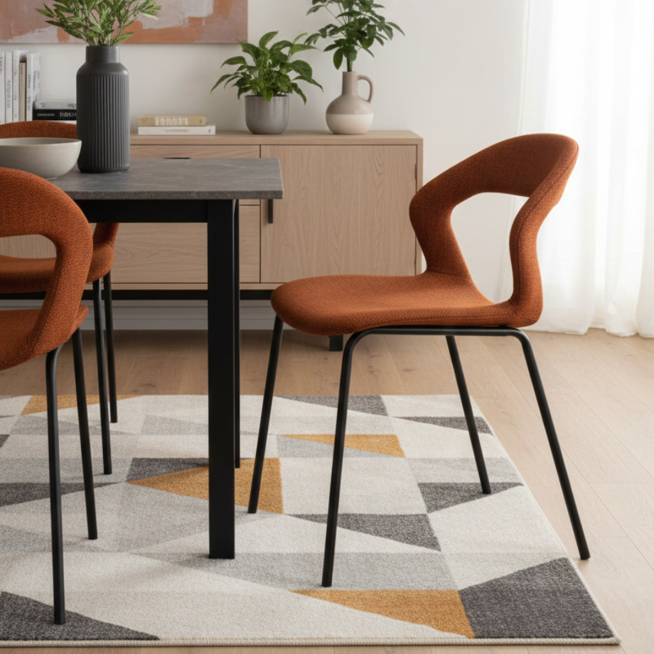 Set di sedie imbottite "Gildus" in tessuto con schienale avvolgente e apertura centrale cm 54x51 87h