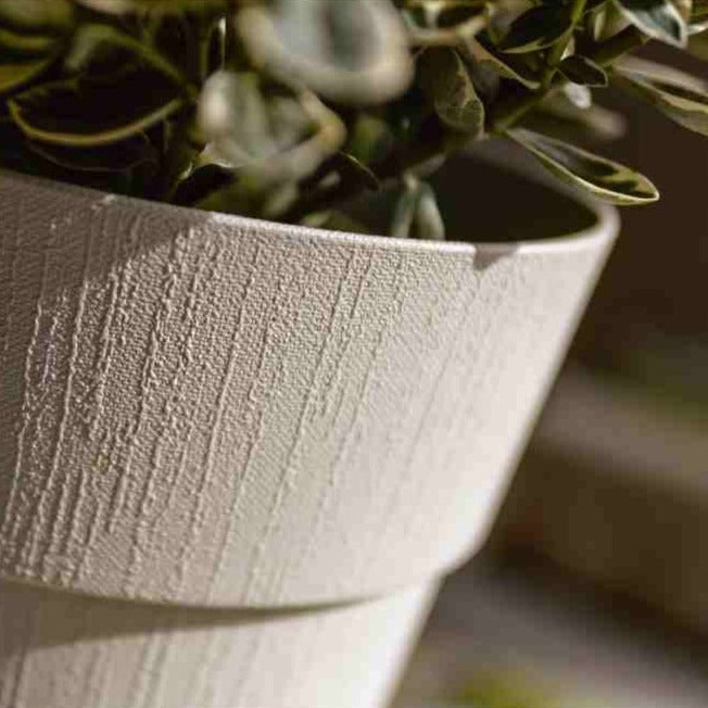 Vaso tondo infrangibile Ethica in plastica riciclata con riserva acqua